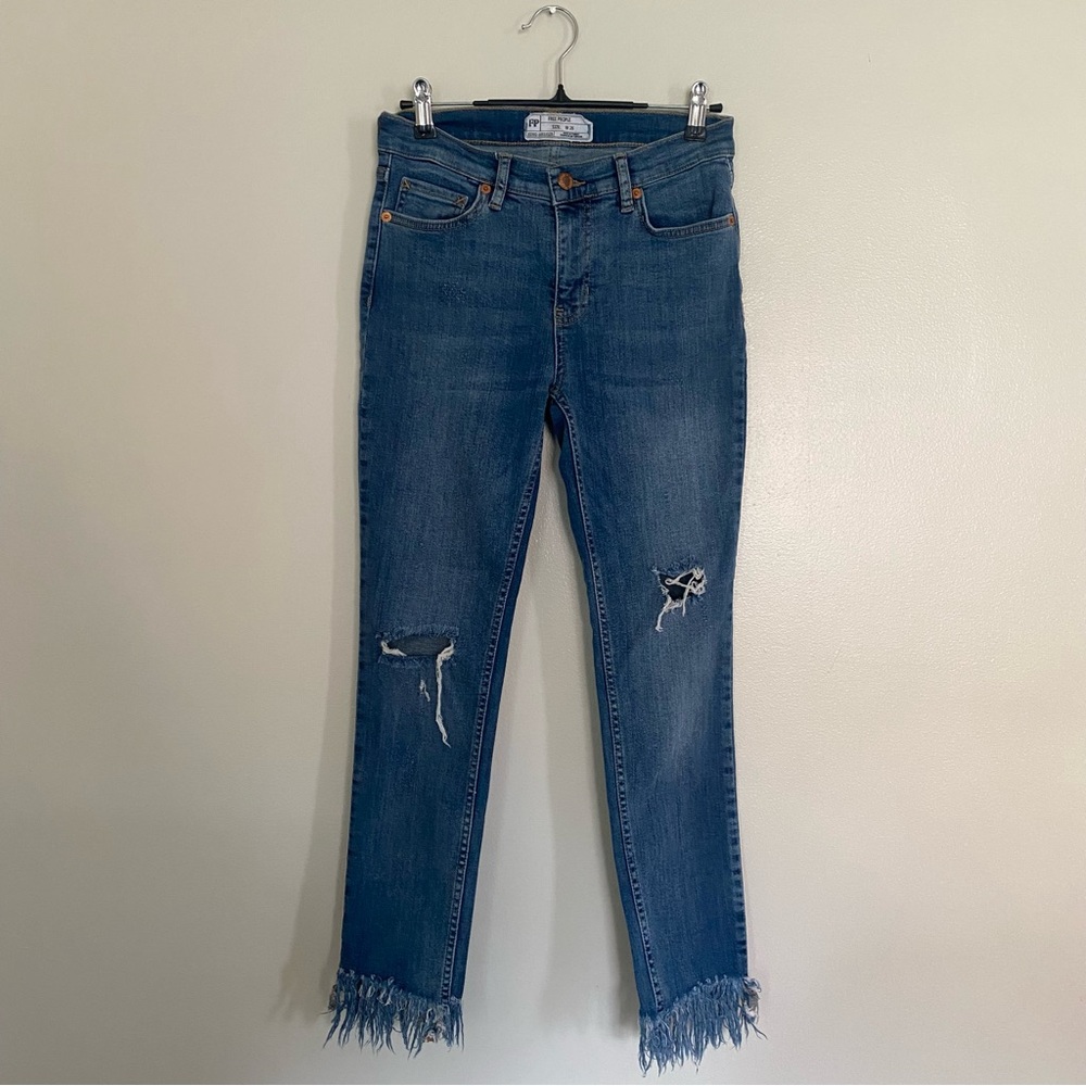 Free People Blue Distressed Jeans with Fringe Raw Hem – Size 26